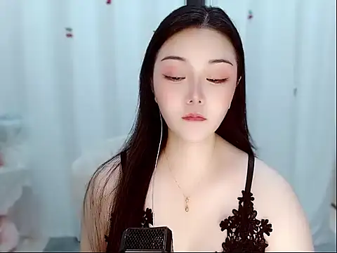 Amy-cnbaby online show from 05-11-26, 01:29