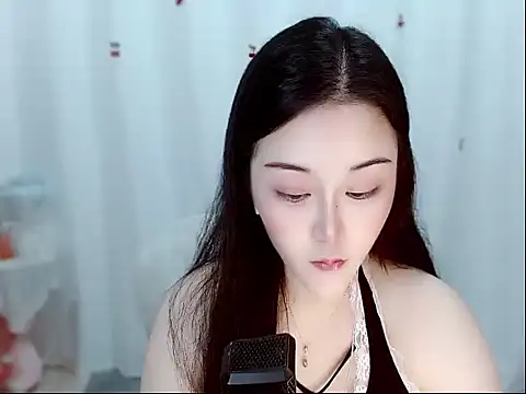 Amy-cnbaby online show from 05-19-26, 01:56