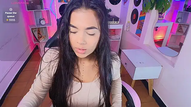 Duulce mia online show from 05-30-26, 02:55