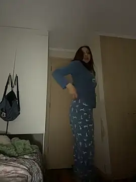 010874 online show from 05-06-26, 04:05