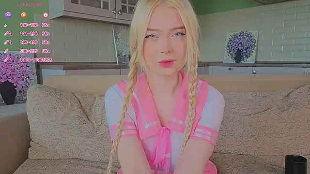 Chanelbayerr online show from 05-22-26, 06:33