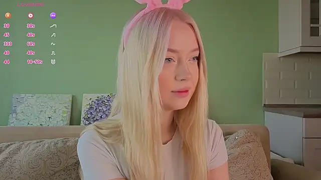 Chanelbayerr online show from 05-14-26, 03:25