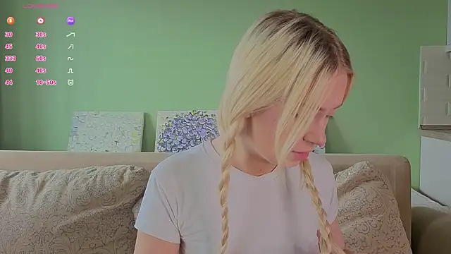Chanelbayerr online show from 05-10-26, 05:11
