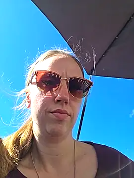 SweetGermanAlina online show from 05-08-26, 02:43