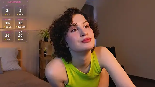 Snapshot of Malena_Noir chatting on 05-21-26, 02:53 Malena Noir online show from 05-21-26, 02:53