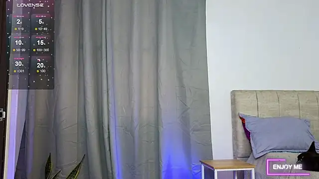 megangil  online show from 06-07-26, 01:38
