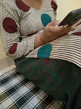Seema yadav01 online show from 07-08-26, 05:08