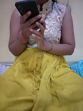 Seema yadav01 online show from 05-03-26, 05:45