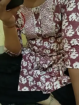 Seema yadav01 online show from 06-27-26, 05:13