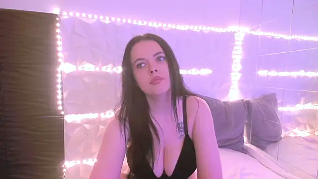 Isabell3 online show from 05-20-26, 04:31
