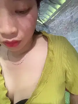 Snapshot of Samso-si chatting on 06-17-26, 08:25 Samso-si online show from 06-17-26, 08:25