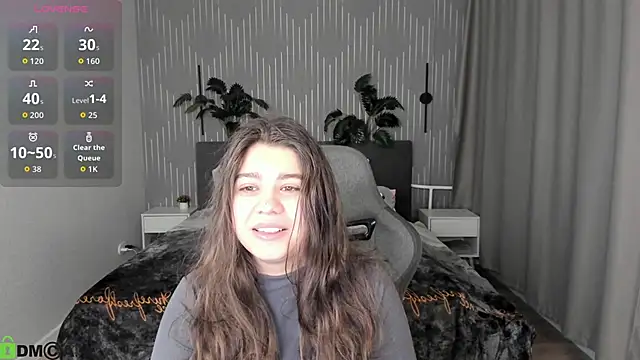 Trisha Moore online show from 05-22-26, 01:03