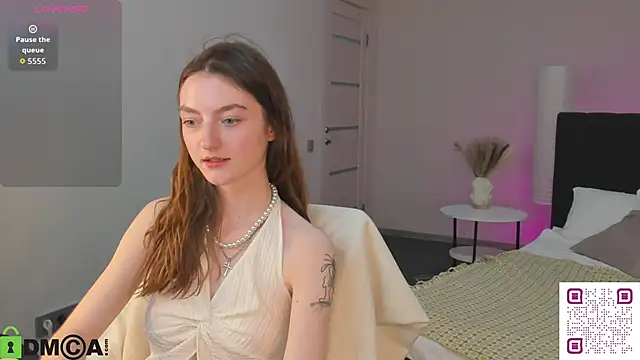 Valenora1 online show from 05-15-26, 11:30