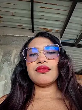 Hot Sophy  online show from 05-12-26, 05:30