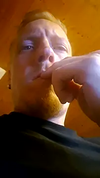 Snapshot of Kingclit1998 chatting on 05-08-26, 01:09 Kingclit1998 online show from 05-08-26, 01:09