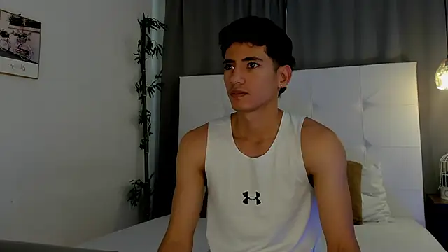 Alejo-and-Thiago online show from 05-27-26, 12:34