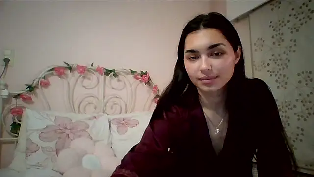 yourbella37 online show from 05-17-26, 08:31