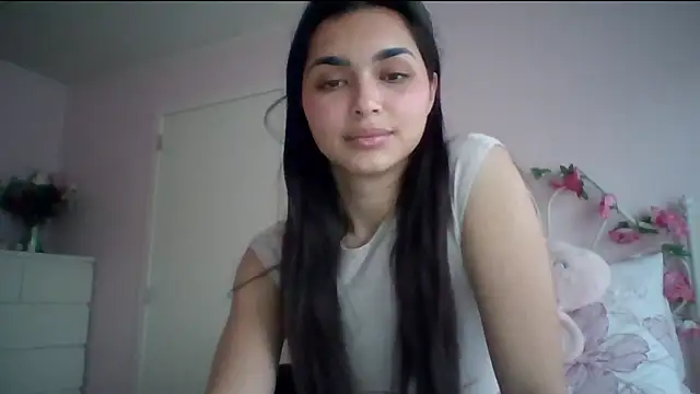 yourbella37 online show from 05-18-26, 07:07