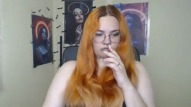 Snapshot of RinaRiii chatting on 07-21-26, 06:04 RinaRiii online show from 07-21-26, 06:04