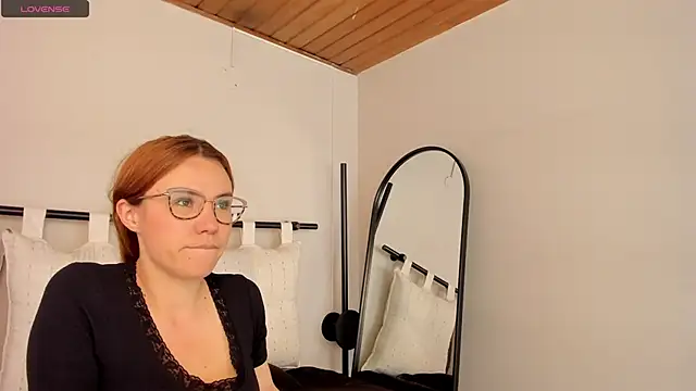  zoe 3 online show from 06-02-26, 01:22
