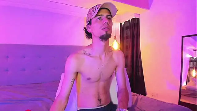 MichaelEvanss  online show from 06-18-26, 12:43