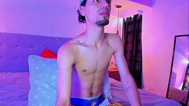 MichaelEvanss  online show from 05-26-26, 12:47