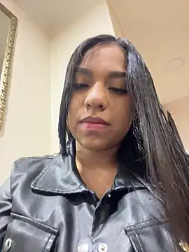 Dulcerouss   online show from 08-05-26, 10:53