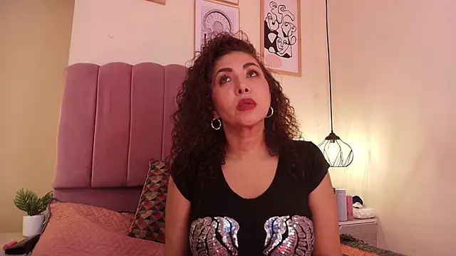 Snapshot of Rouse_murat chatting on 05-30-26, 03:35 Rouse murat online show from 05-30-26, 03:35