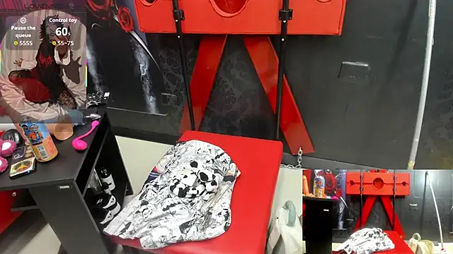 Evelin Hellsing online show from 05-22-26, 01:14