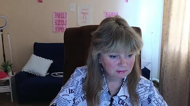 Melania Cook online show from 06-07-26, 04:50
