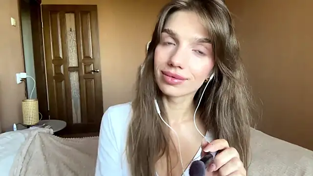 TrishIsaac online show from 06-01-26, 06:35