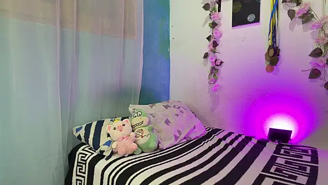  peachyboy online show from 06-11-26, 03:47