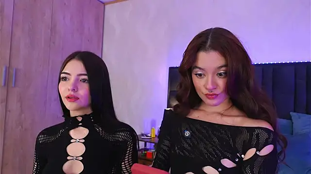 LucyFlame online show from 06-01-26, 04:13