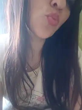 MalvikaLov online show from 05-04-26, 03:04