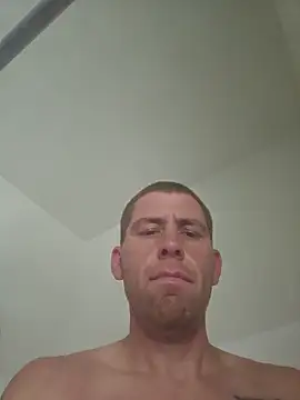 nerdyginger3036 online show from 05-16-26, 10:20