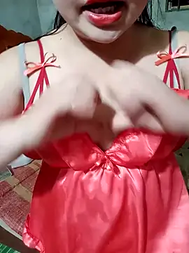 Lily Henry online show from 05-08-26, 03:38