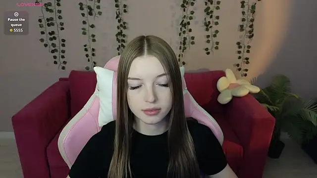 Eva Th0mpson online show from 07-06-26, 01:01