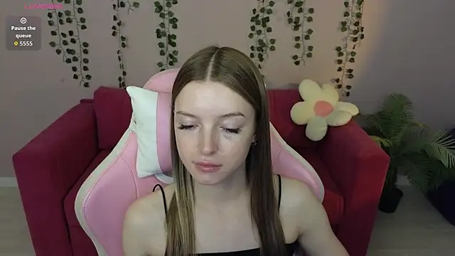 Eva Th0mpson online show from 07-13-26, 01:05