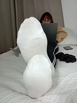 Ari vibesX online show from 06-08-26, 11:27