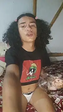Snapshot of Eimy_Rose_ chatting on 06-16-26, 11:49 Eimy Rose online show from 06-16-26, 11:49