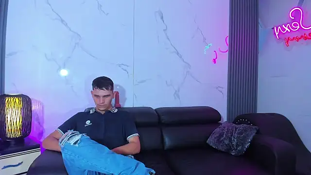 Sweet babys69 online show from 05-08-26, 06:12