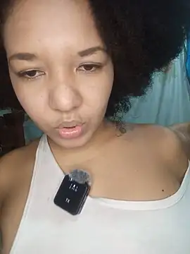 Amber Onys online show from 05-12-26, 03:14