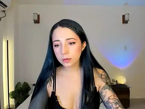 EvangelineLoveee online show from 06-24-26, 03:43