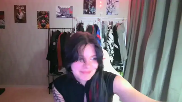 VeIvetLure online show from 05-23-26, 06:18
