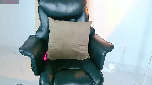 BabyMoon  98 online show from 05-11-26, 04:58