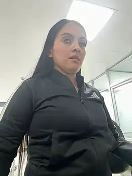 marianm29-1 online show from 05-03-26, 07:35