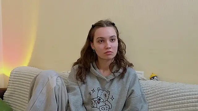 JolieDerringer online show from 05-13-26, 08:10