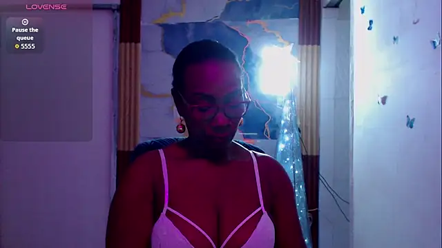 jannyheat online show from 03-08-26, 05:22