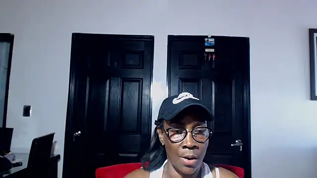 Snapshot of jannyheat chatting on 09-17-25, 07:05 jannyheat online show from 09-17-25, 07:05