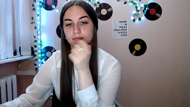 Cutie  Mia online show from 05-05-26, 11:02